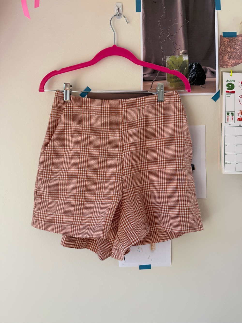OYSHO Plaid High-Waist Women’s Shorts in Pinky Rust